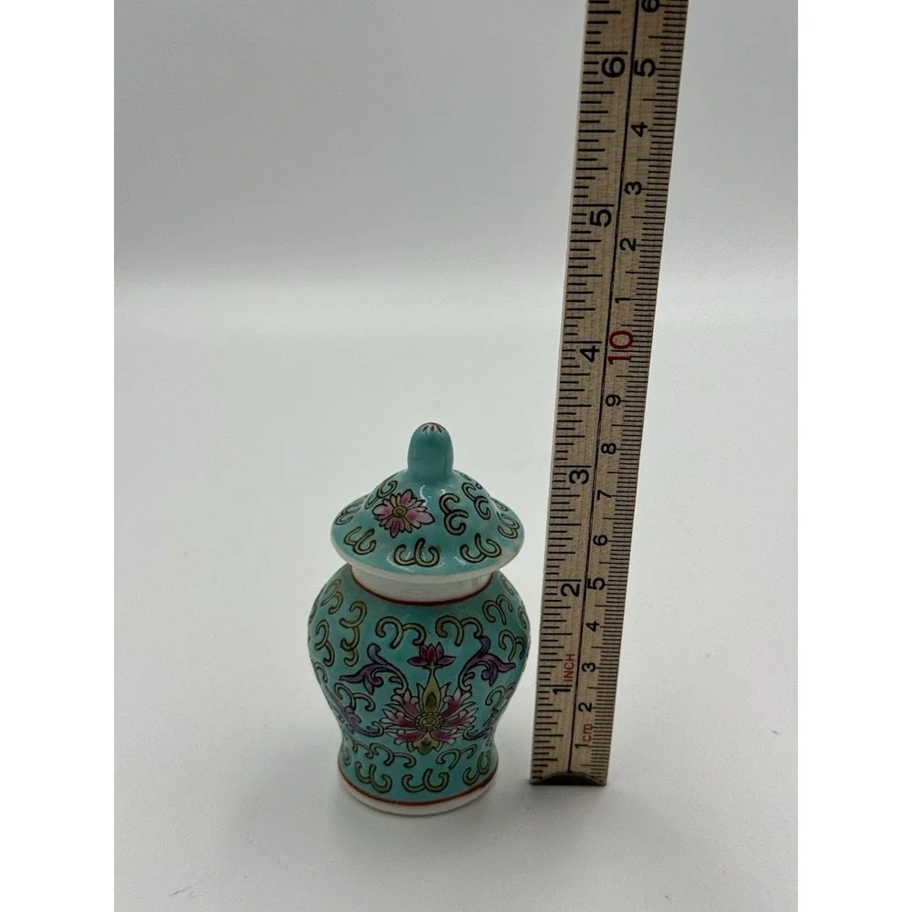 VTG Chinese Turquoise Famille Rose Minature Ginger Jar 3.25